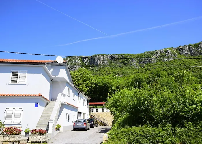 House Bribirska * 布里比尔